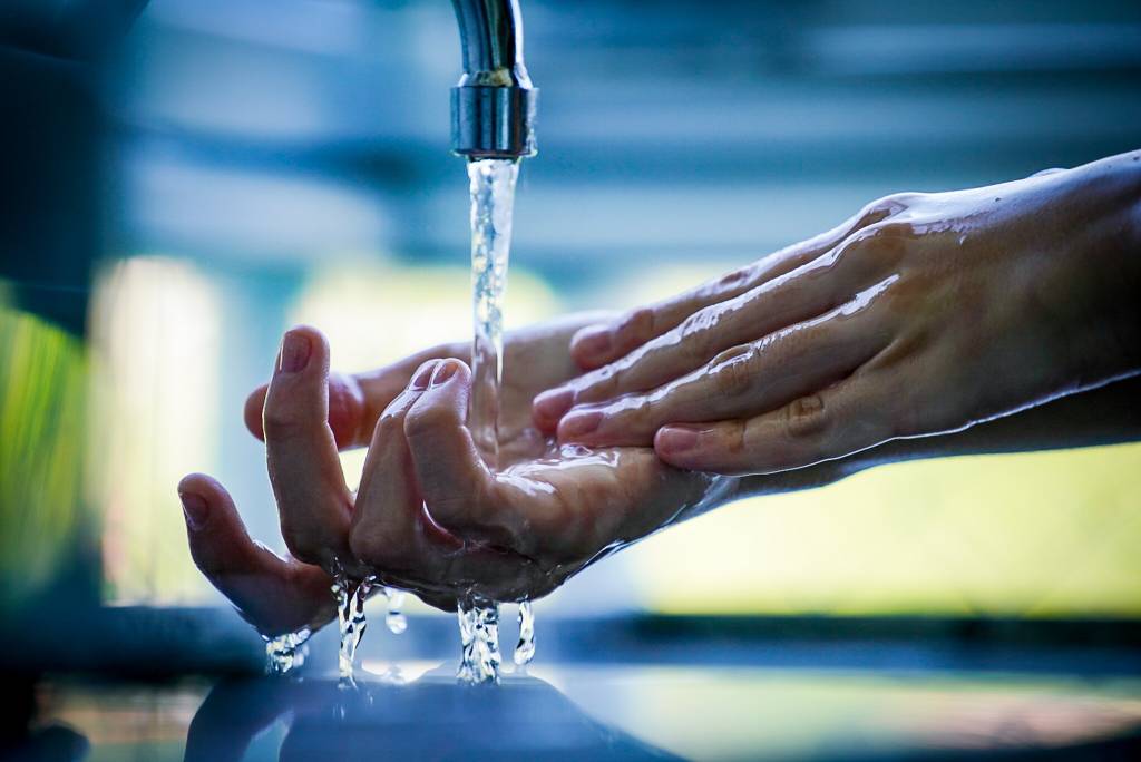 Comerciantes, hoteleiros e moradores da ZS: que conta de água é essa?