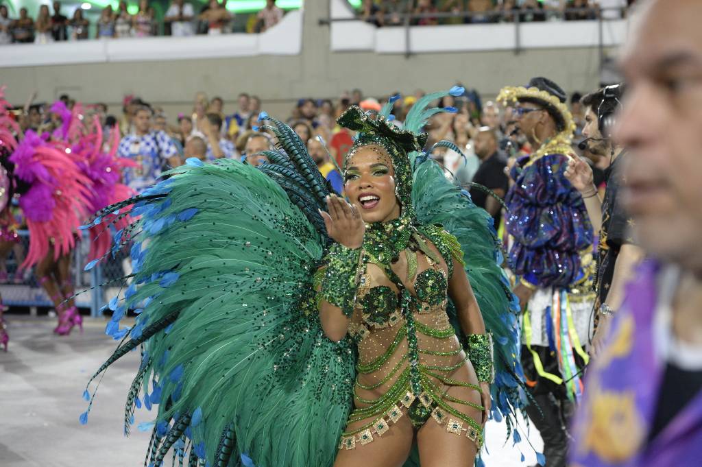 Maria Mariá Imperatriz Leopoldinense desfile 2024 maria-mariá-imperatriz-leopoldinense