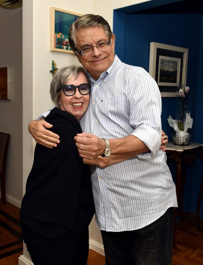 Glaucia Camargos e o diretor teatral Flávio Marinho