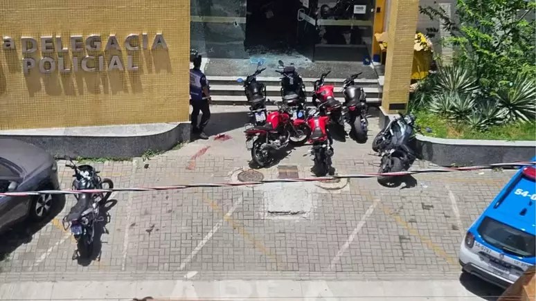 Morte na delegacia: estado de agente baleada pelo namorado é gravíssimo