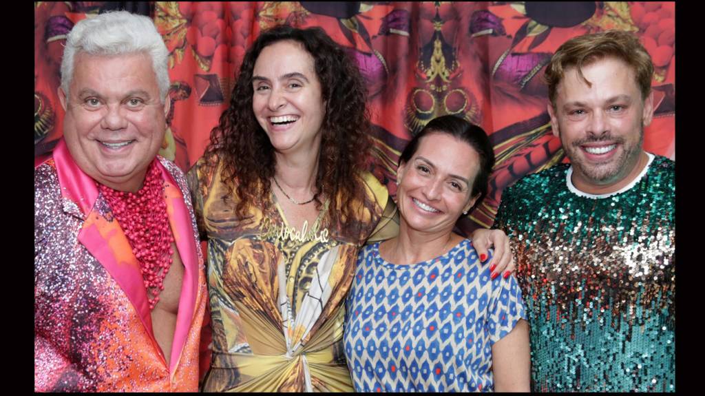 “CarnavAlessa”: estilista (e agora artista visual) Alessa inaugura mostra