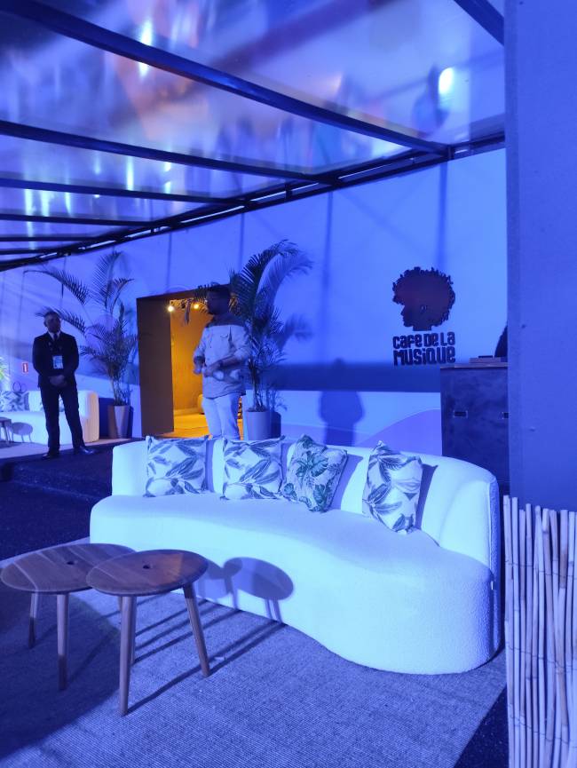 Espaço exclusivo dentro do camarote Cafe de la Musique