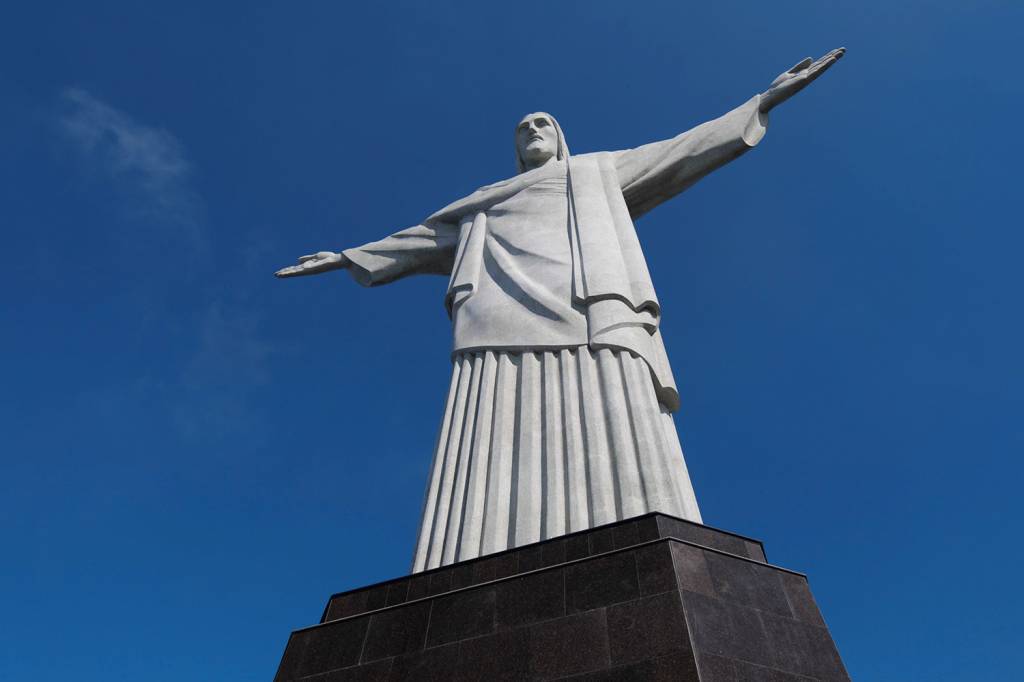 Cristo Redentor vira centro de disputa entre Igreja e gestão ambiental