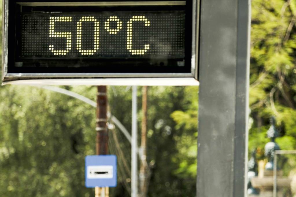 43-Calor-Gabriel-de-Paiva-Agência-O-GLOBO-copy.jpg protocolo de emergência contra o calor