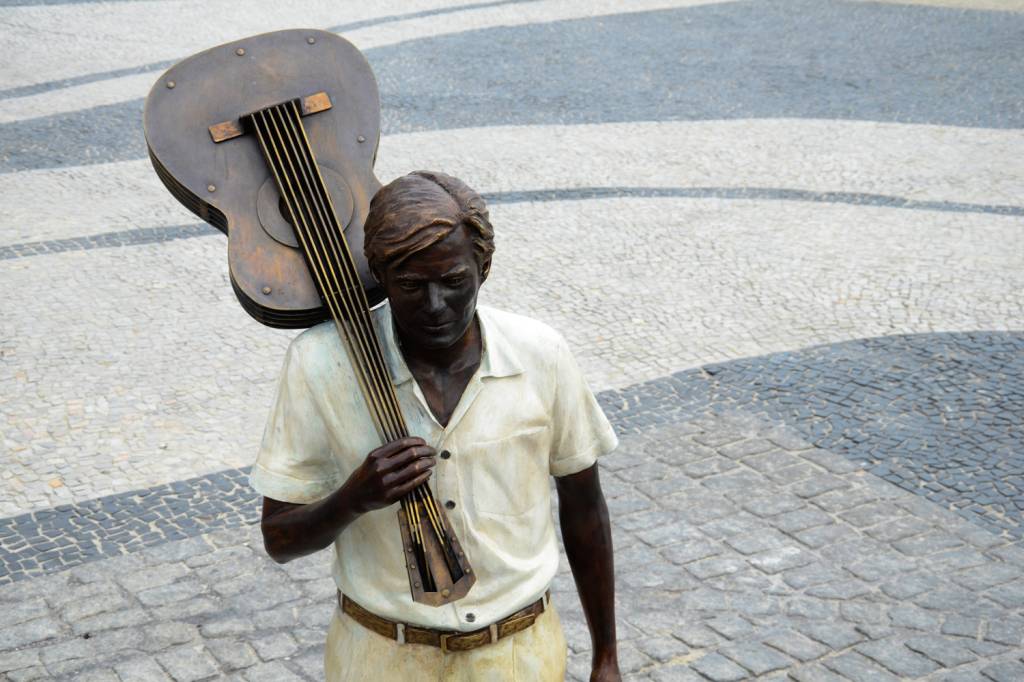58-Tom-Jobim_Alexandre-Macieira–Riotur.jpg Tom Jobim