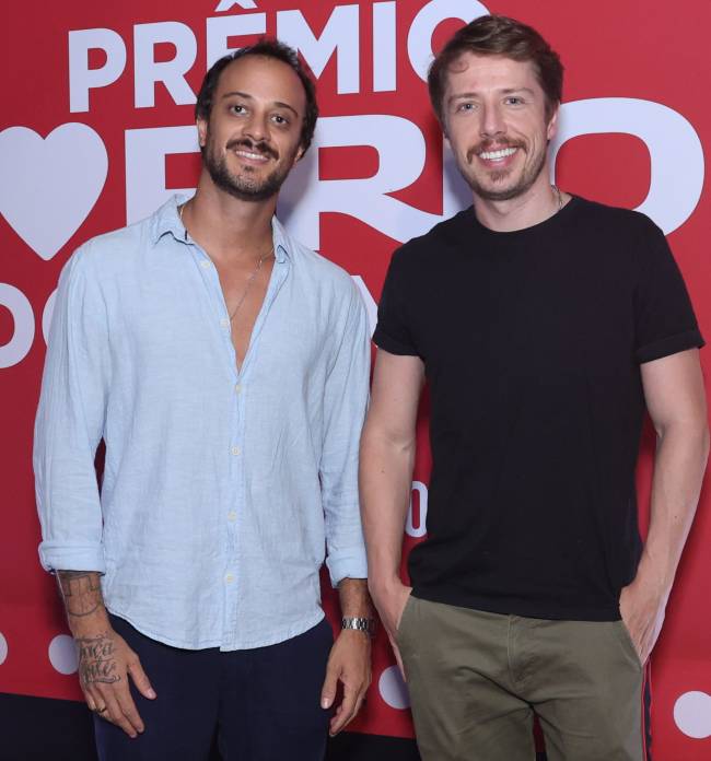 Duda Nisio e Jefferson Schroeder