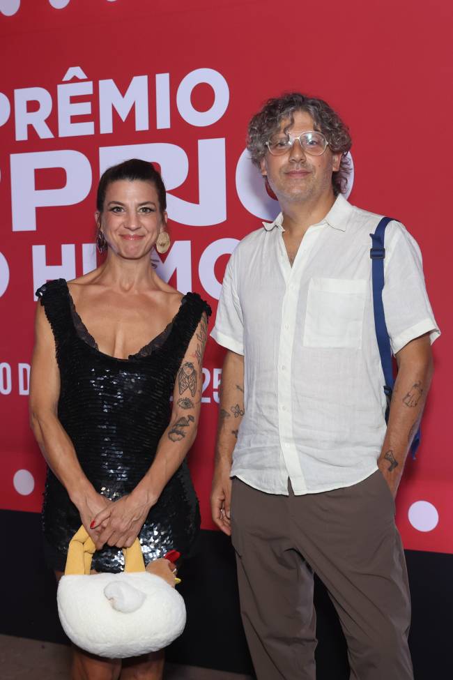 Flor Santangelo e Pedro Sá Earp