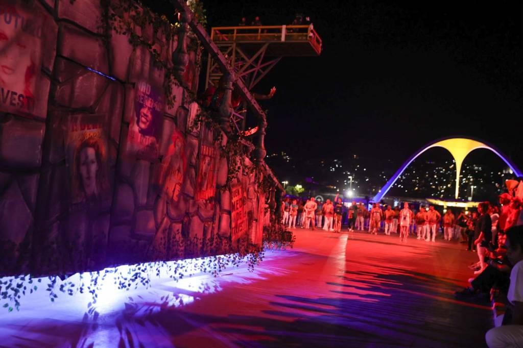 O futuro dos desfiles: tradição, inovação e os desafios do julgamento