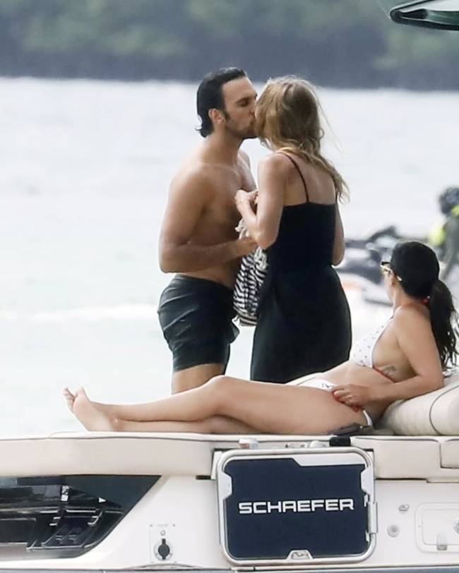 Joaquim Valente e Gisele Bündchen no iate Joaquim Valente e Gisele Bündchen no iate