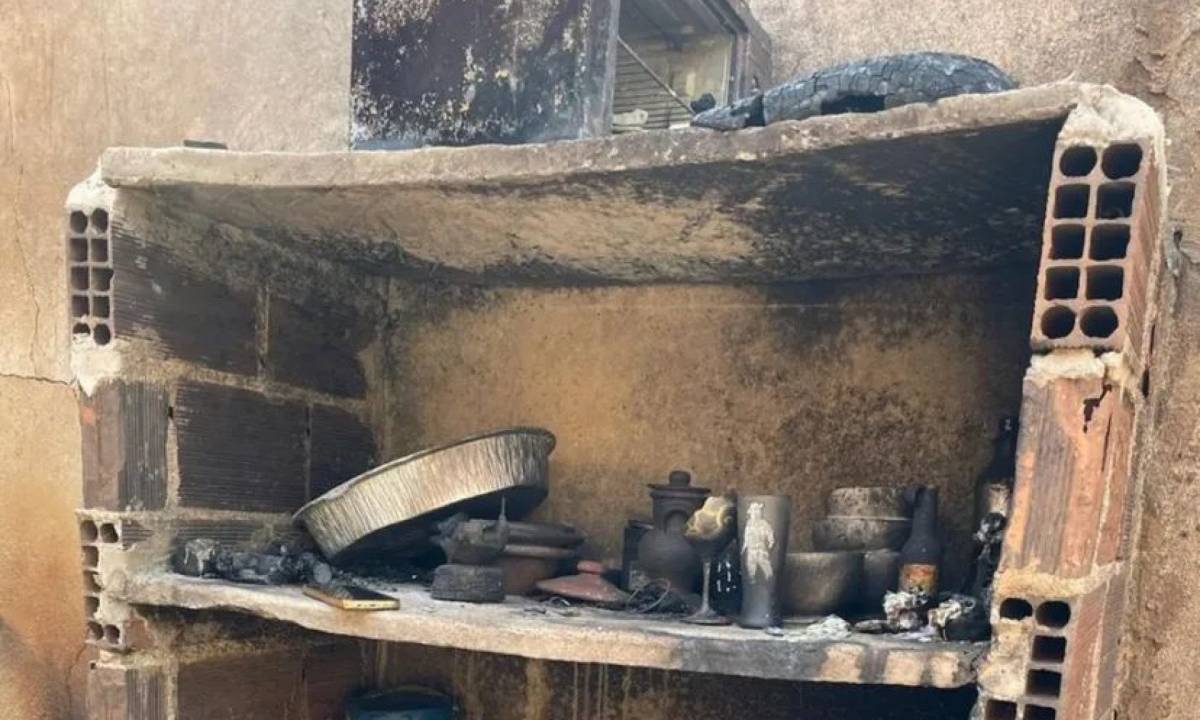 terreiro-nova-iguacu- destruído-incendio- criminoso-intolerancia-religiosa