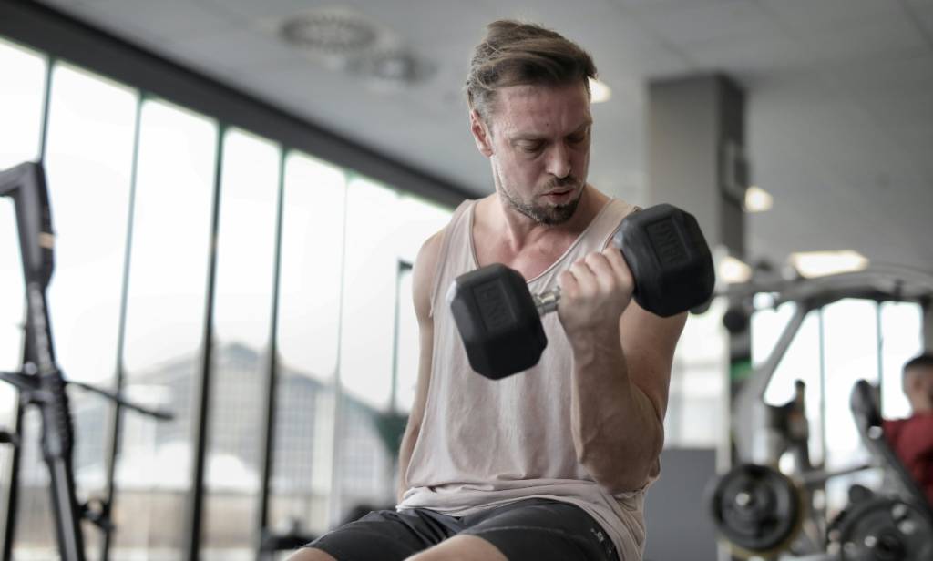 As estratégias do mercado para concorrer com as academias de baixo custo