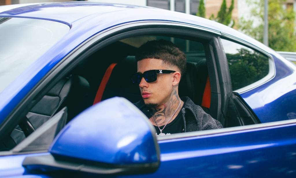 O “presentinho” que influenciador Greg Ferreira ganhou de aniversário