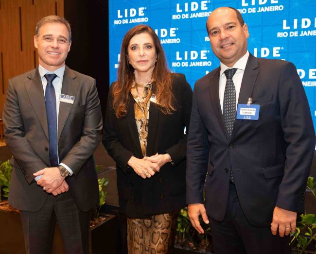 André Mendonça, Andreia Repsold e Pedro Teixeira