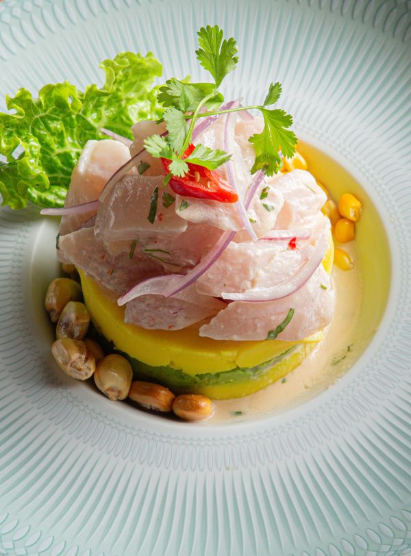 Causa-acevichada-2 Ceviche do Sabor Peruano, em Copacabana
