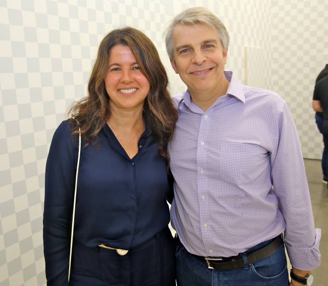 IMG_2282 lurdinha piquet e claudio piquet FOTO Murillo Tinoco_evento Nara Roesler