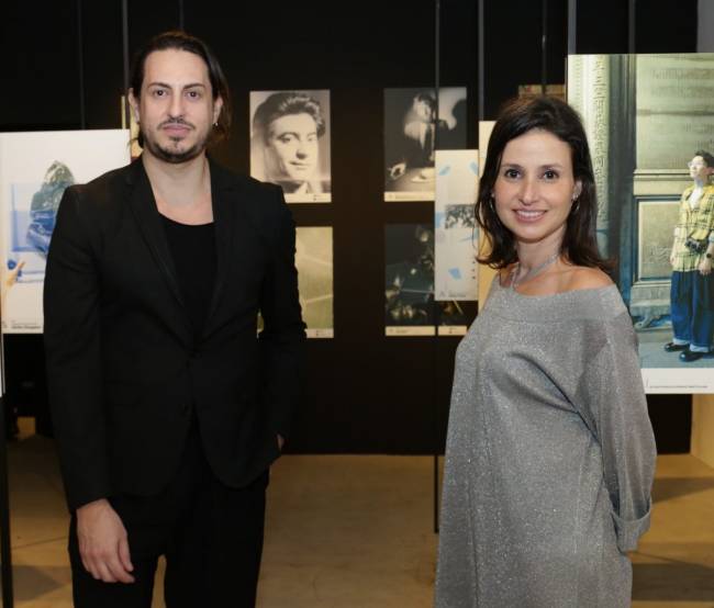 Os curadores Alexandre Rese e Carol Baltar