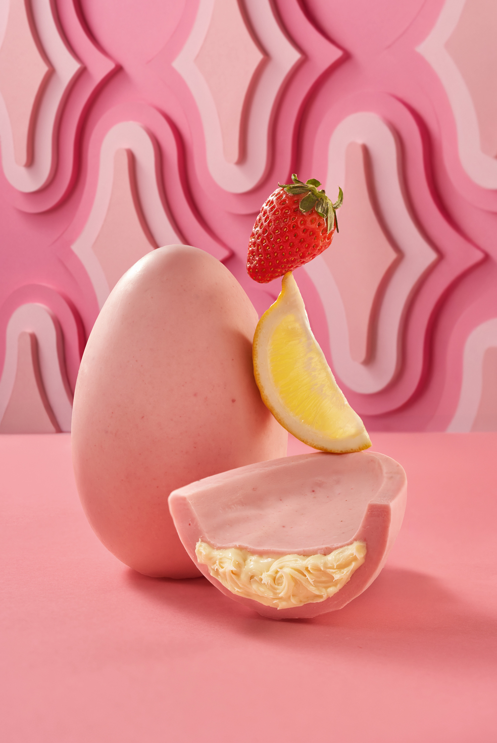 Sucesso de vendas: o pink lemonade (R$ 179,90, 370 gramas), de chocolate branco com morango e cremoso de limão-siciliano, é o carro-chefe da Páscoa 2025 na Kopenhagen
