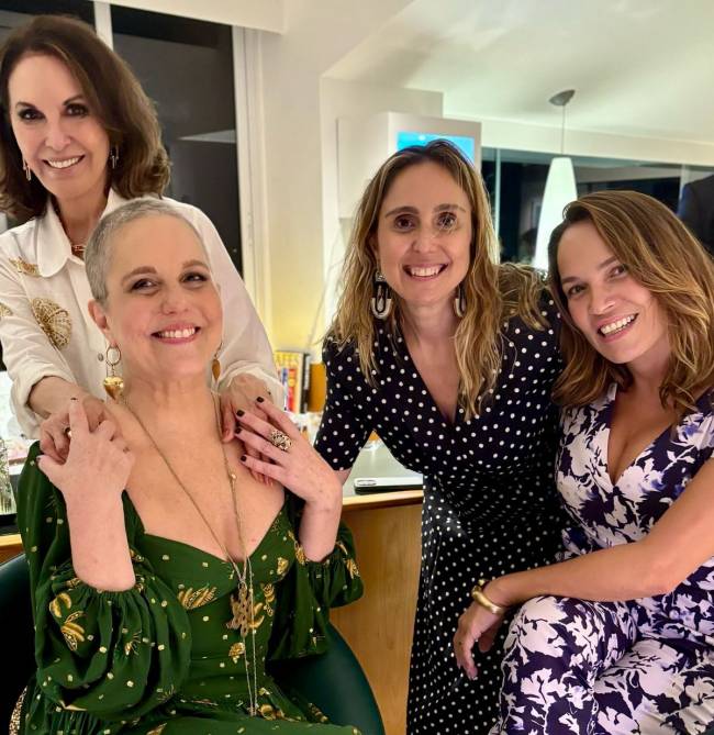 Marcia Dsitzer, Regina Martelli, e Marina Caruso