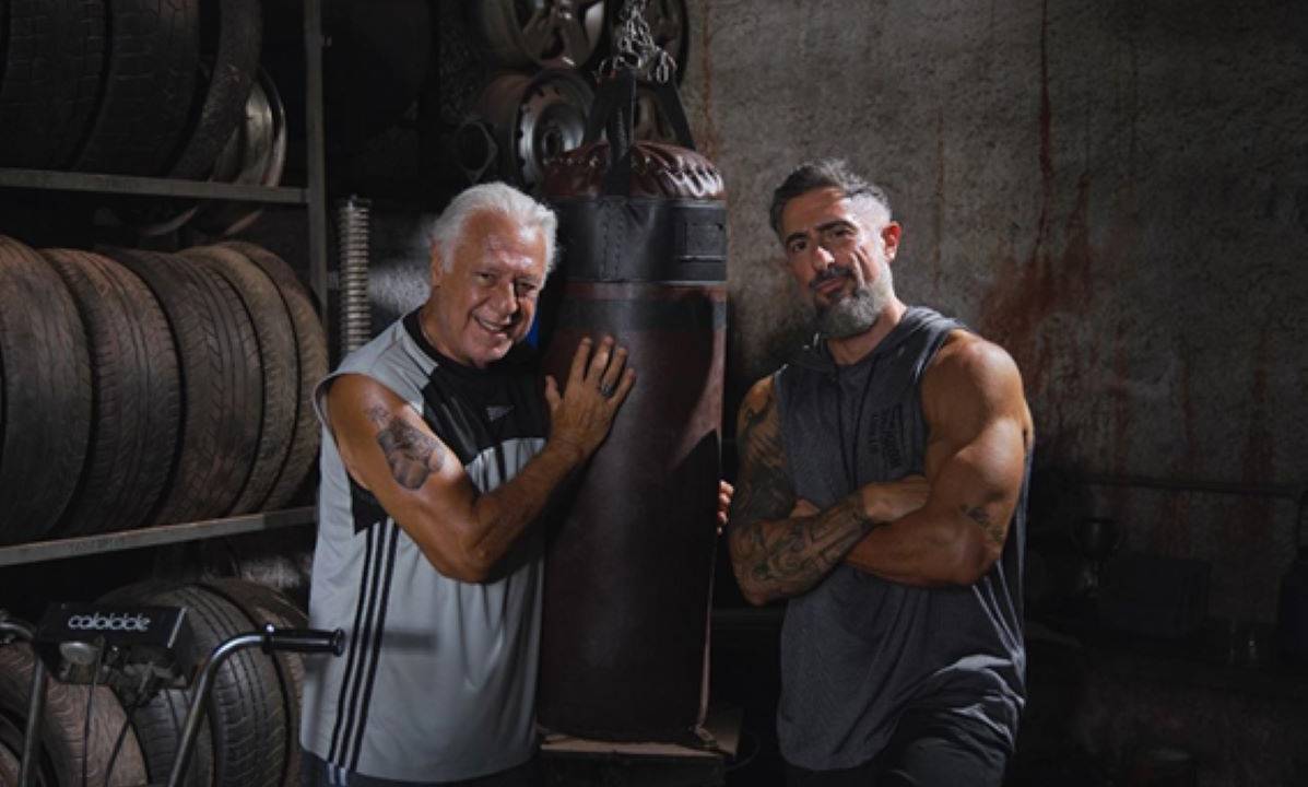 Foto dos atores em cena do filme MMA.