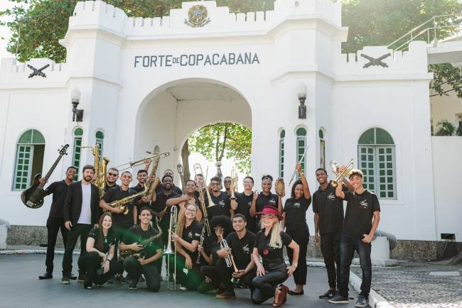 orquestra-violoes-forte-de-copacabana orquestra-forte-copacabana-choro