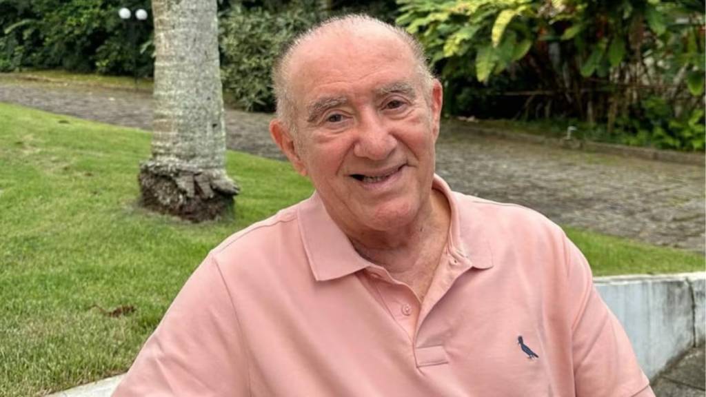 “Nunca ouvi falar”, diz Renato Aragão sobre ‘vaquinha’ feita pela filha