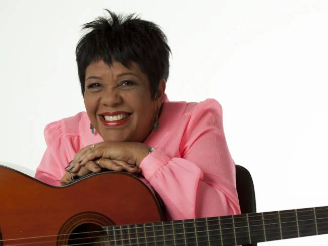rosa-passos-cantora rosa-passos-cantora
