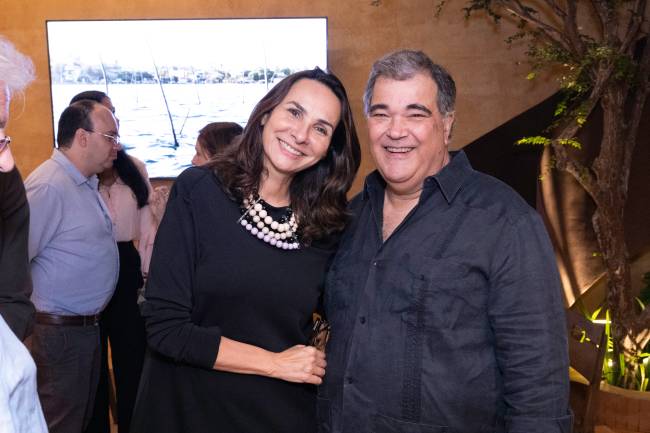Cristiana Beltrão e Ruy Barreto Filho (presidente do Conselho Superior da Associação Comercial do Rio)