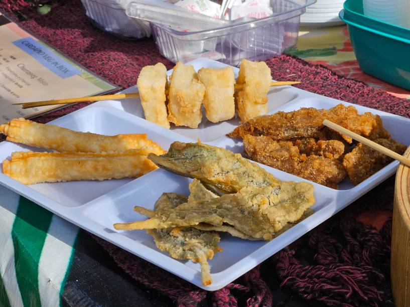 Friturinhas veganas: espetinhos, peixinho da horta e mais na Veg in Box