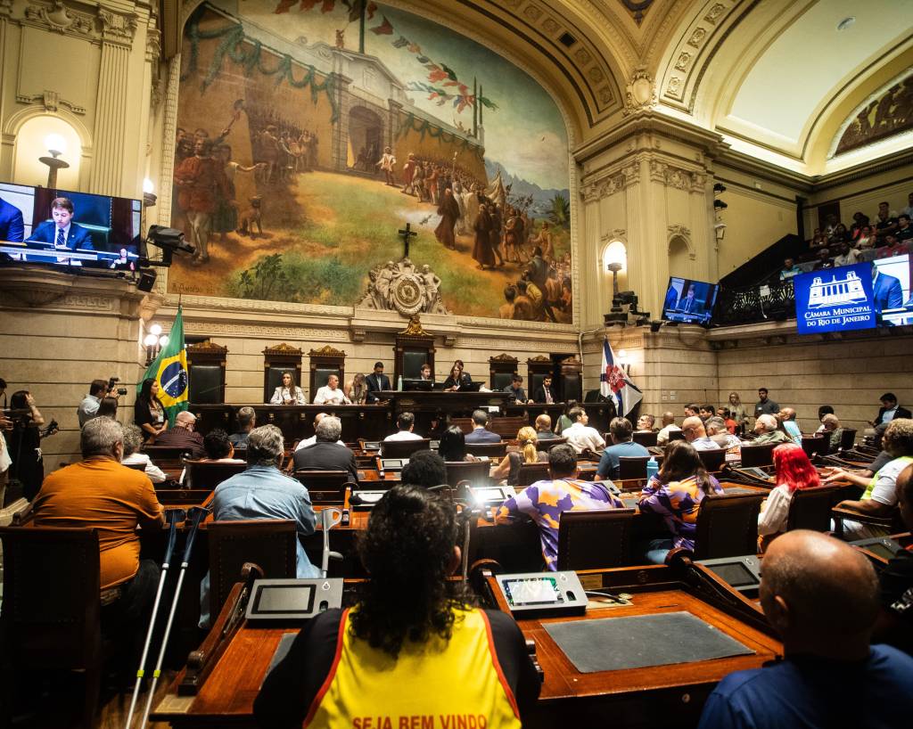 Vereador sobre orla: “Expectativa é que alguns itens não entrem em vigor”