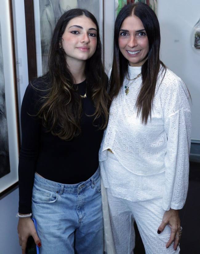 Rebecca Valansi e Elis Valadares