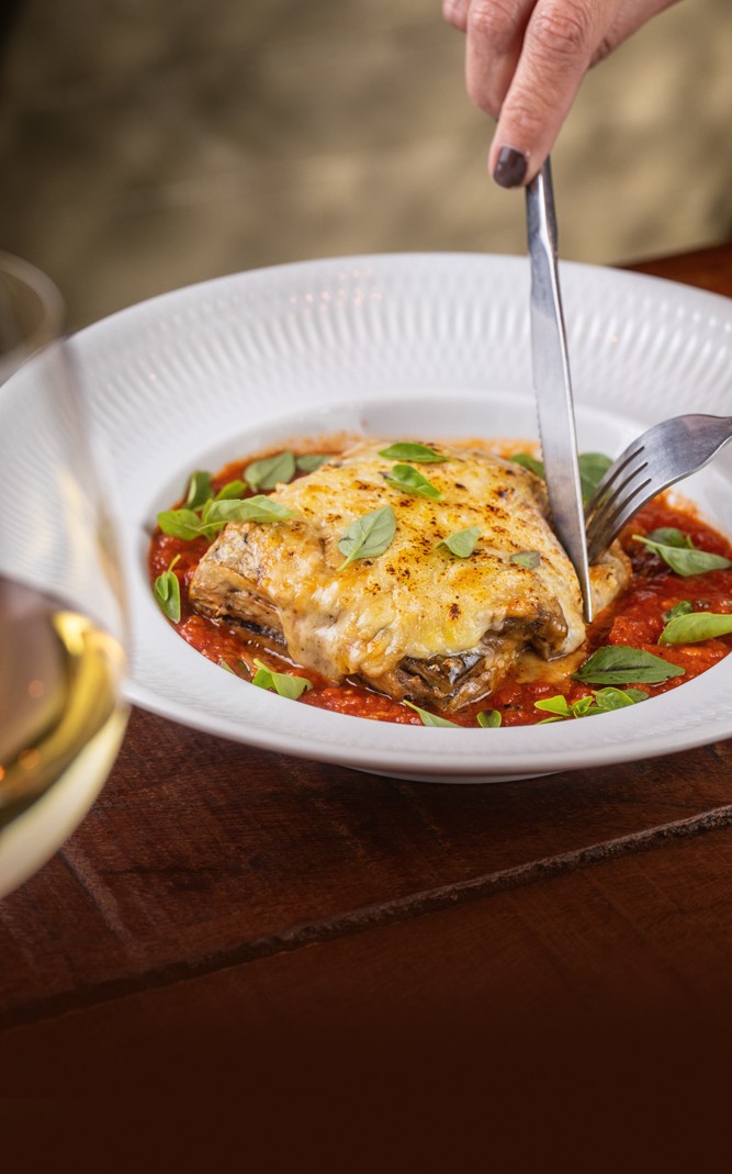 Cantina da Praça_Lasagne alla Melanzane_crédito Tomás Rangel (3).jpg Cantina da Praça: berinjela é estrela em pedida vegetariana