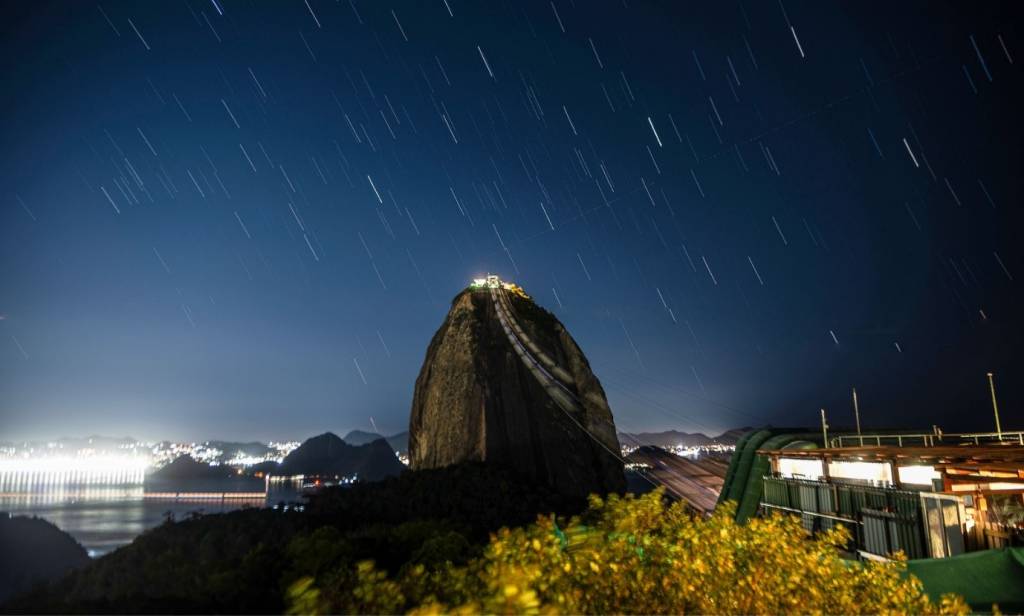 Pão de Açúcar recebe exposição de fotos de alunos do projeto Favela Hope