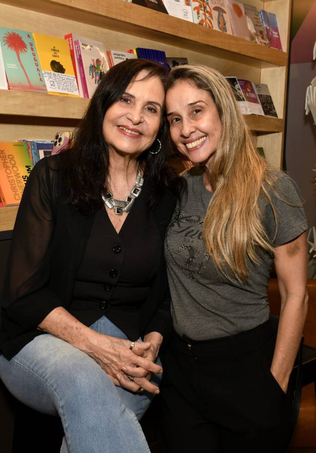 Regina e Juliana Caldas