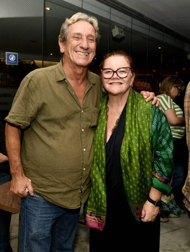 O casal Rogério Medeiros e Denise Escudero