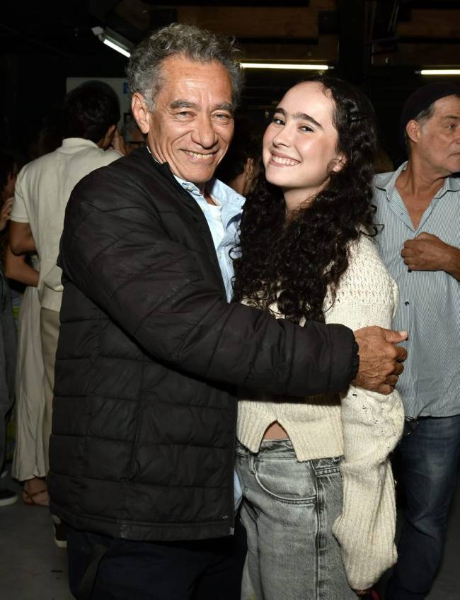 _DSC1679 - Chico Diaz e sua filha Irene Diaz - MAMBEMBES - MAIO 2025 - CG