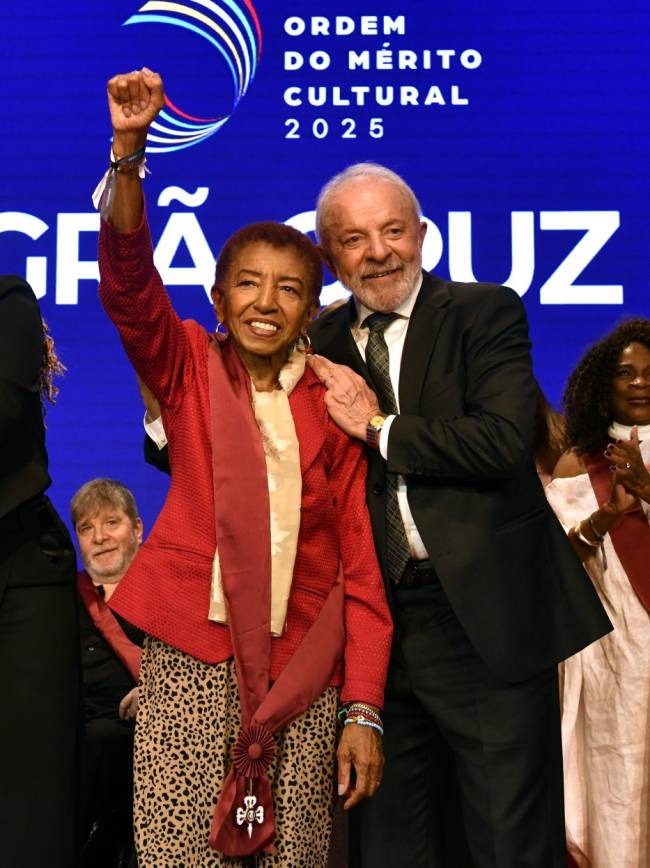 Leci Brandão e Luiz Inácio Lula da Silva - ORDEM DO MÉRITO CULTURAL - MAIO 2025- CG