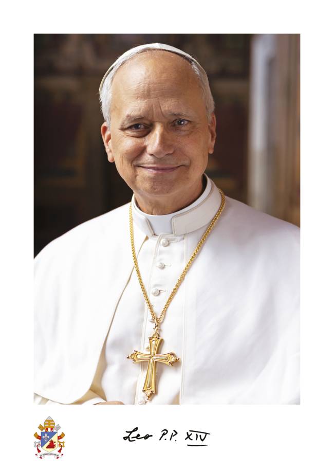 Foto oficial do Papa Leão XIV credito VATICAN MEDIA.jpg papa-leao-xiv