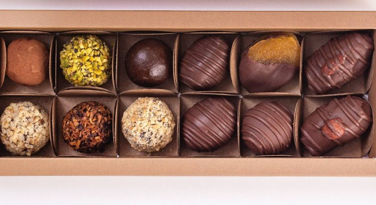Kit degustação: 12 brigadeiros sortidos (R$ 79)