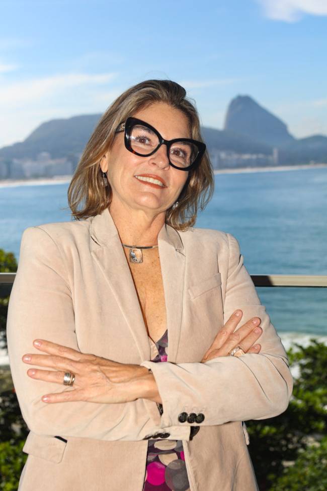 Leandra Câmera