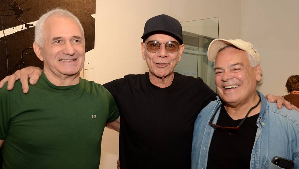 Artistas plásticos Kakati de Paiva e Marcio Atherino inauguram mostra