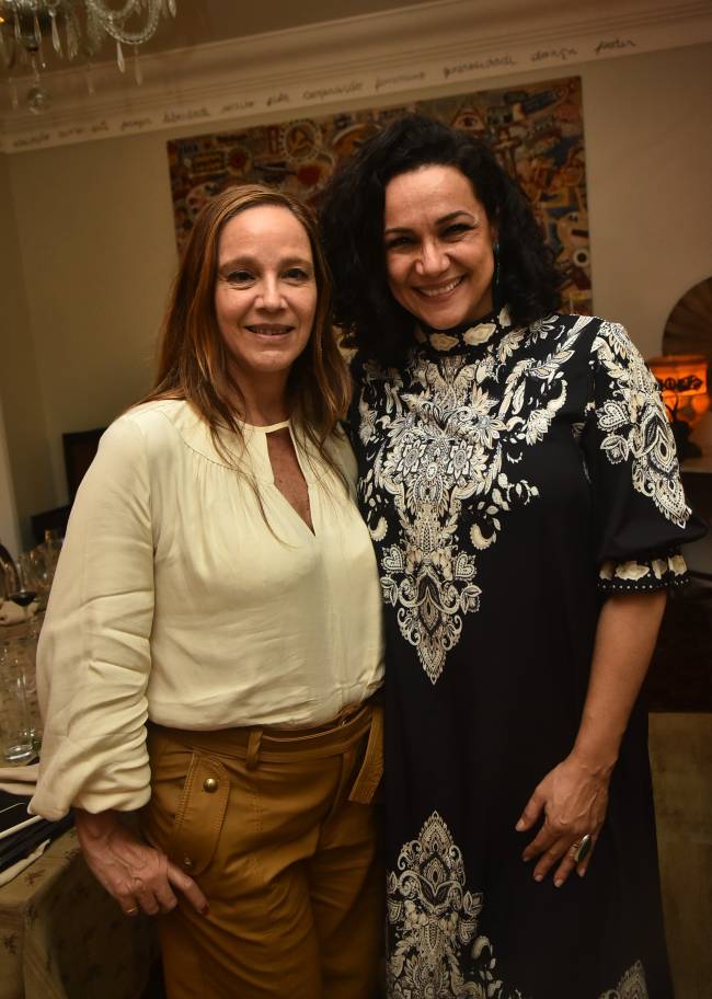 Maria Helena Esteban e Elaine de Oliveira
