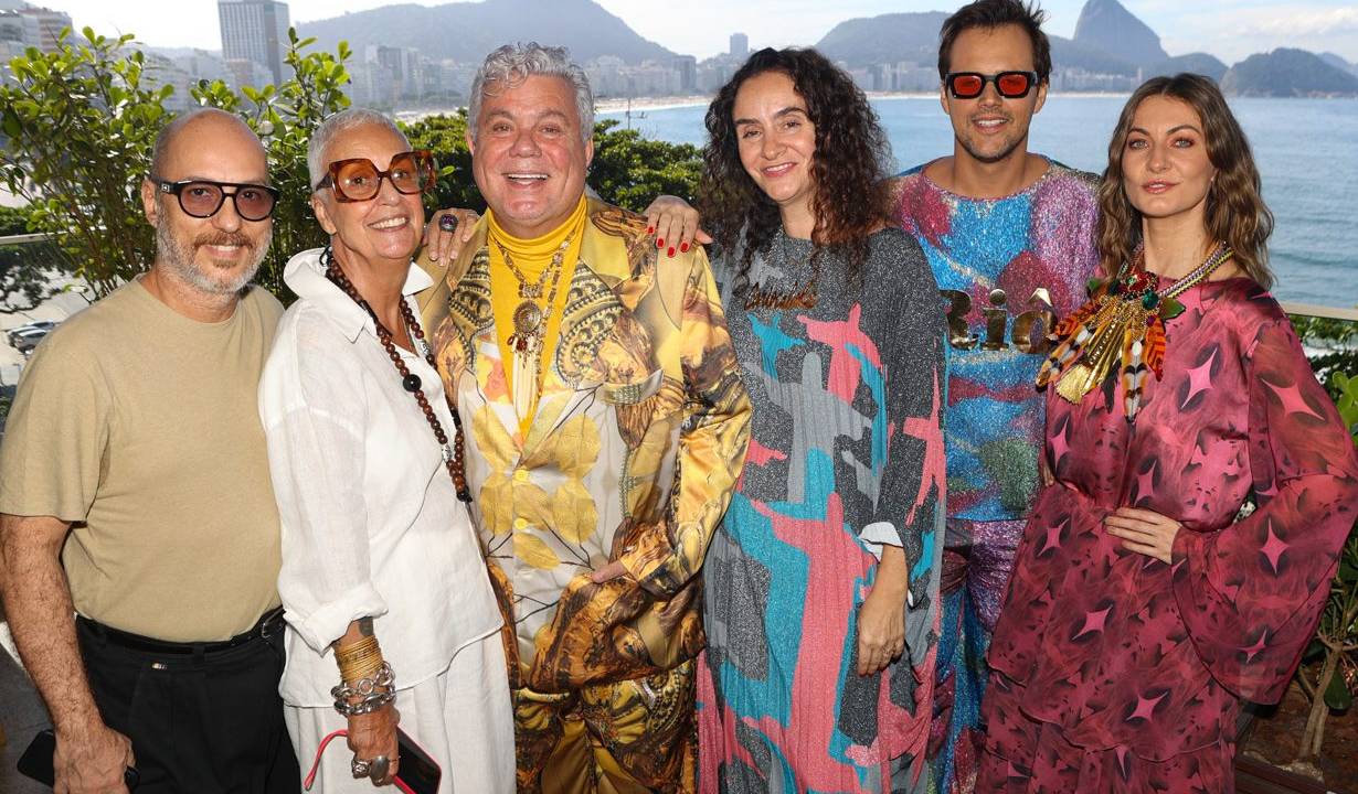 Rogério S., Lalá Guimarães, Milton Cunha, Alessa Migani, Vinicius Bertoli e Deyse Krieger