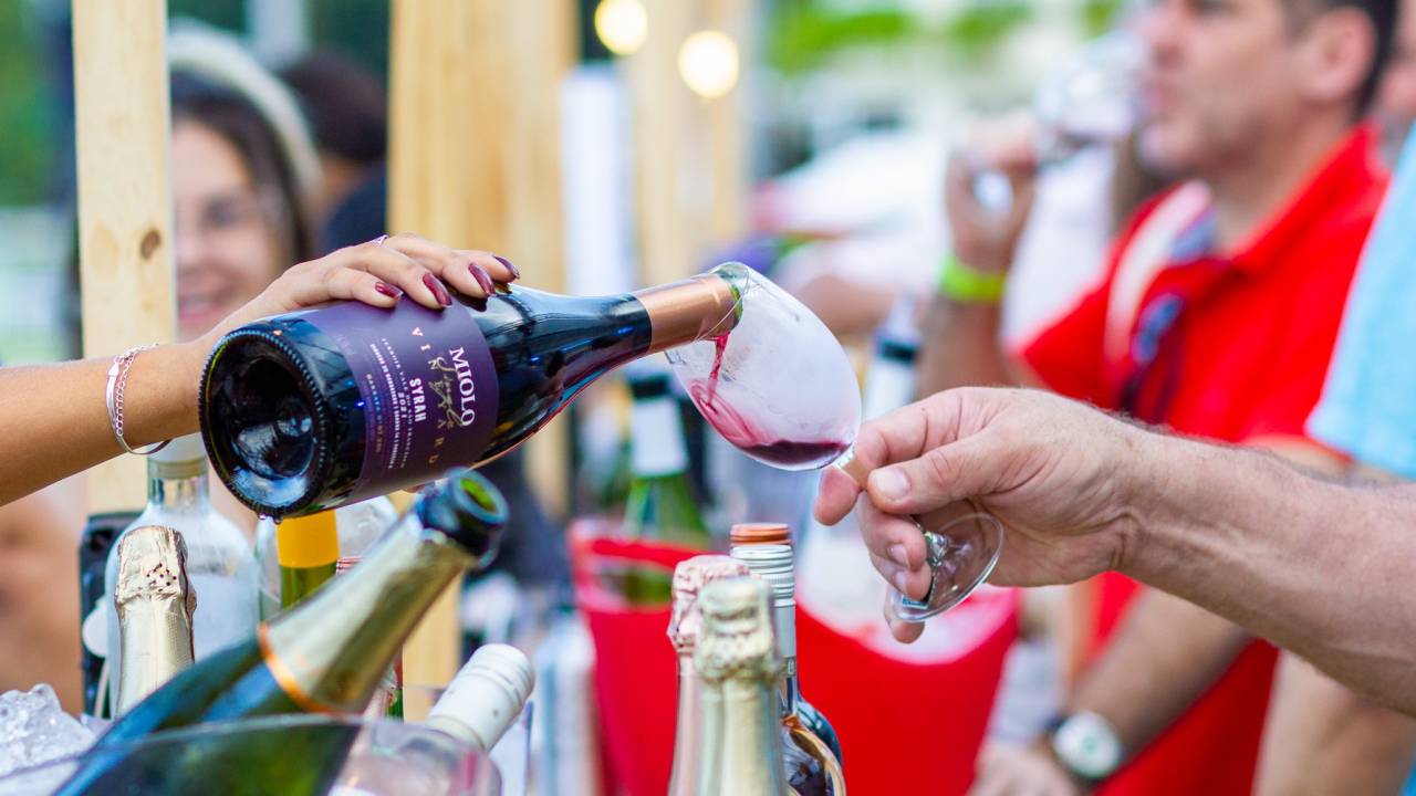 Vinho na Vila: vinhos nacionais e fluminenses em destaque no Jockey
