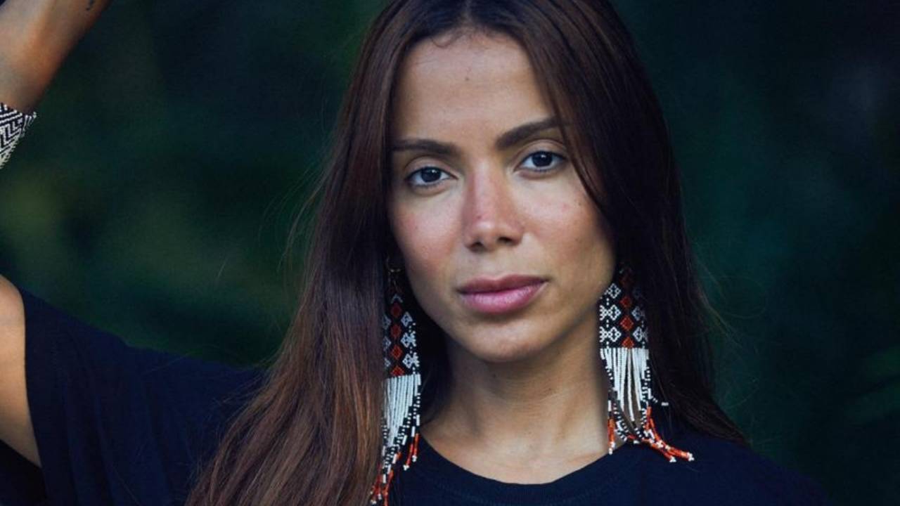Anitta se posiciona contra a PL da Devastação nas redes sociais