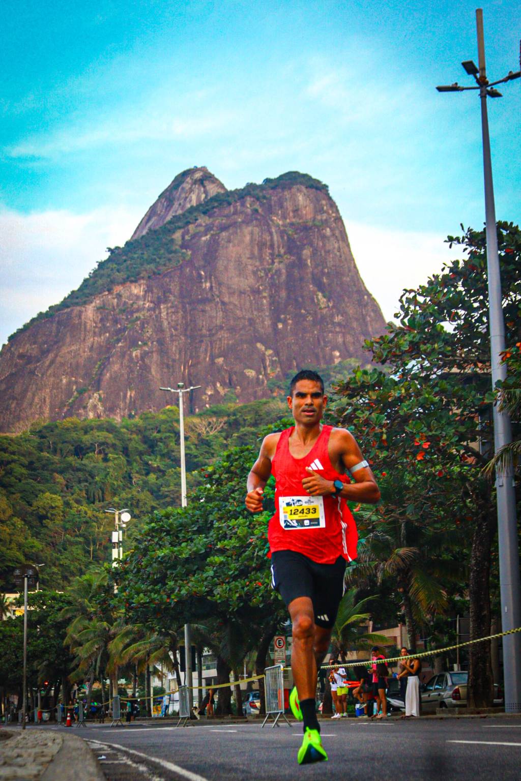 Miguel Morone na Maratona do Rio: foco, disciplina e propósito Miguel Morone na Maratona do Rio: foco, disciplina e propósito