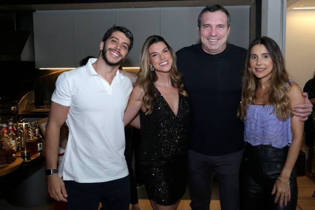 CH0A8269-Thiago Giannini, Cinthia Monnerat, Wilson Barcellos e Priscila Giannini