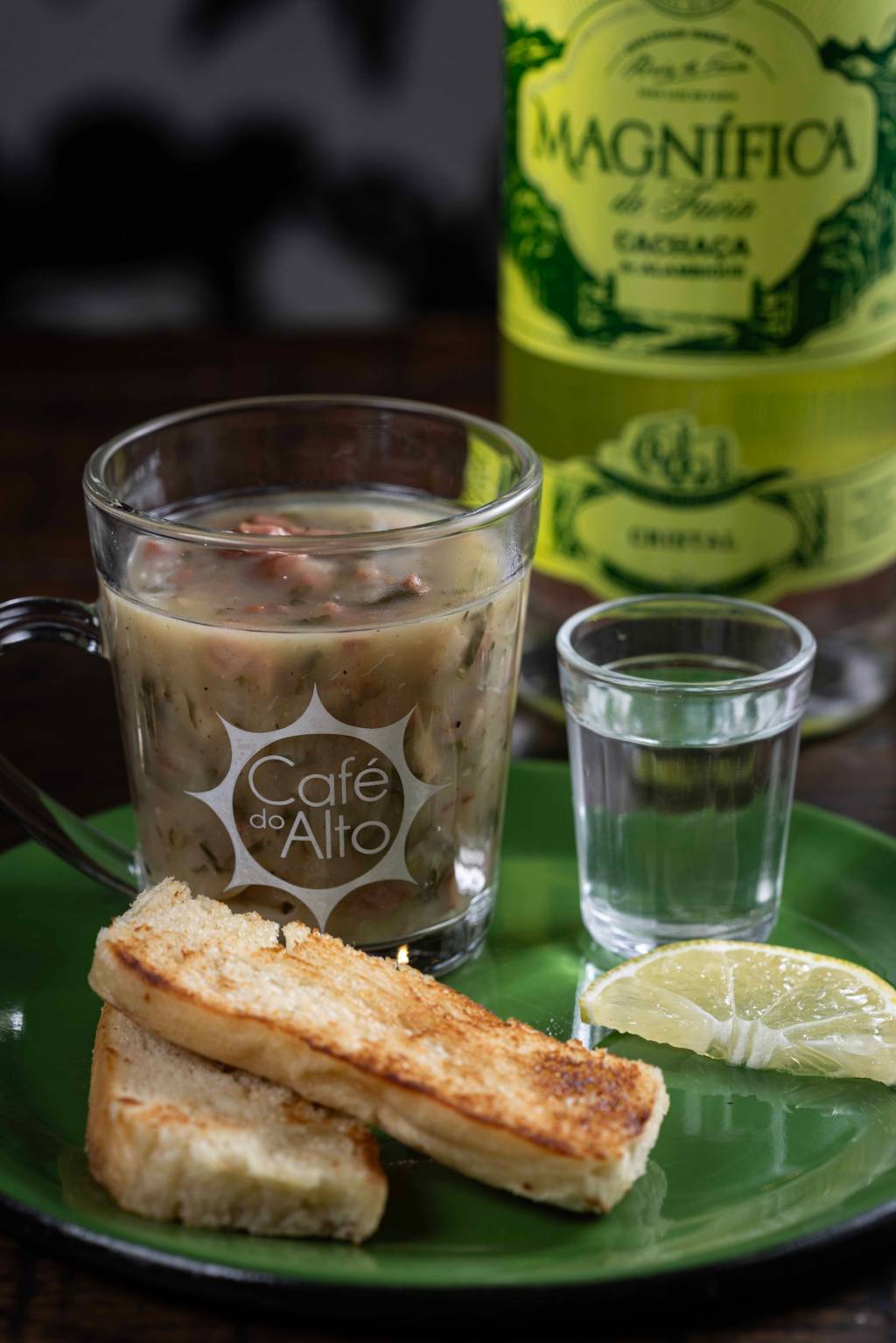 Café do Alto.. Santiago Harte caldo com cachaça