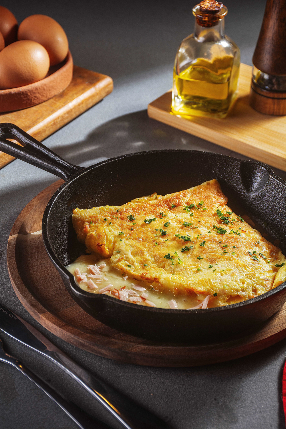 Cappra – Omelete com queijo e peito de peru – Foto Gabriel Ávila Omelete com queijo e peito de peru do Cappra