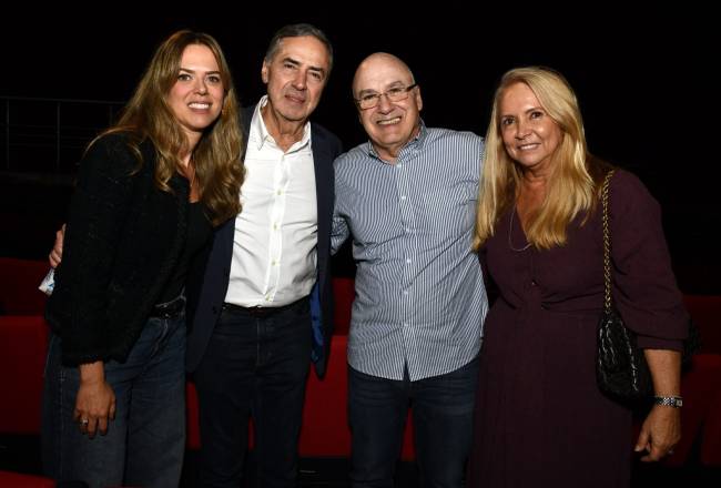 Rita Nolasco e Luís Roberto Barroso e Antonio de Queiroz e Marisa Braga