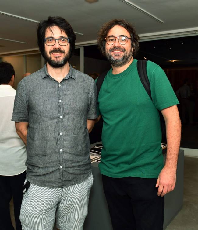 DSC_5480 Sergio Martins e Felipe Scovino - Exposição CILDO MEIRELES - JUNHO 2025 - CG